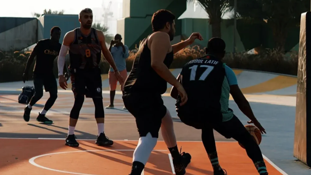 Why Red Light Therapy Is a must for every basketballers right now