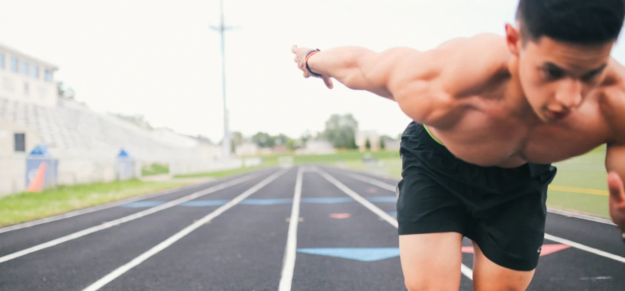 Beat Muscle Soreness: Post-Workout Recovery with LED Light Therapy