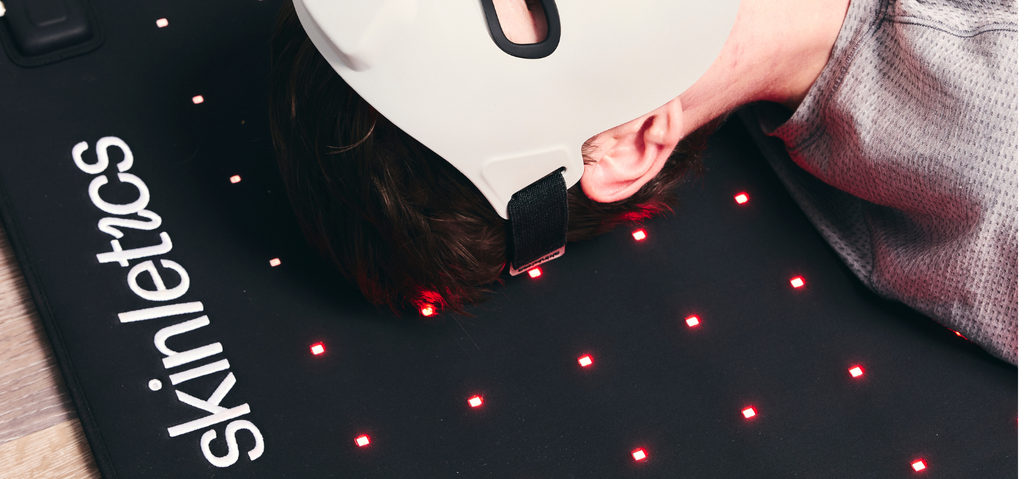 Red Light Therapy vs. Ice Baths: Which Recovery Method Is Right for You?