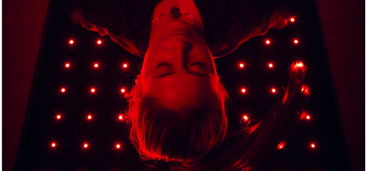 Red Light vs. Infrared Light Therapy: What’s the Difference?
