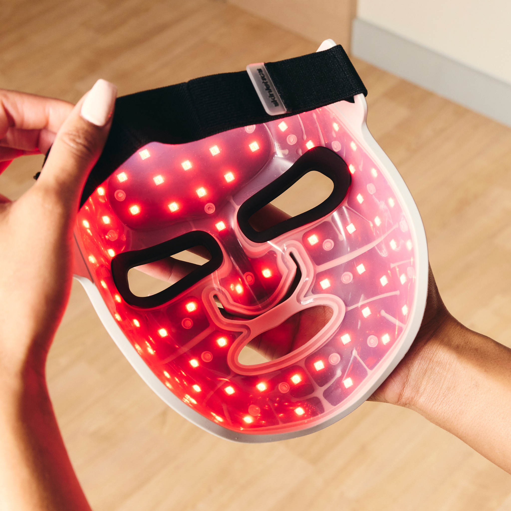 Light Therapy Pro Face Mask